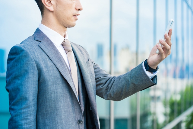 Zoomのセキュリティと入室管理:待機室・パスコード・認証・ロックの使い方